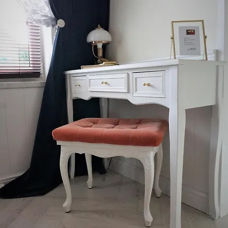 Apartmán Jaworski Apart'S - Apartament Premium Z Balkonem 40M2 - Self Check In 24H -Bezkontaktowo Sam Sie Meldujesz I Wymeldowujesz Przez 24H - Do Rynku 7Min!