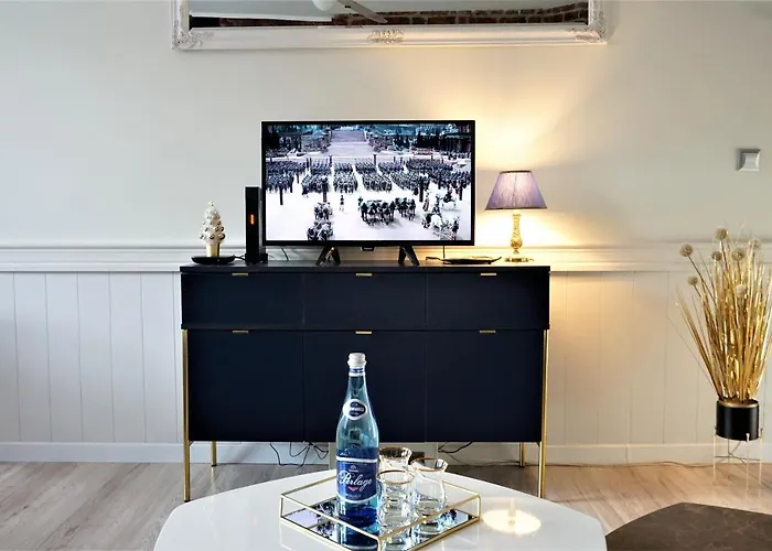 Appartement Jaworski Apart'S - Apartament Premium Z Balkonem 40M2 - Self Check In 24H -Bezkontaktowo Sam Sie Meldujesz I Wymeldowujesz Przez 24H - Do Rynku 7Min!