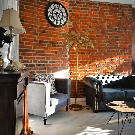 Jaworski Apart's - Premium 40m2 - Self Check In 24h Natychmiastowe -bezkontaktowe Samodzielne Zameldowanie Przez 24h - Do Rynku 7min!-fv Apartament