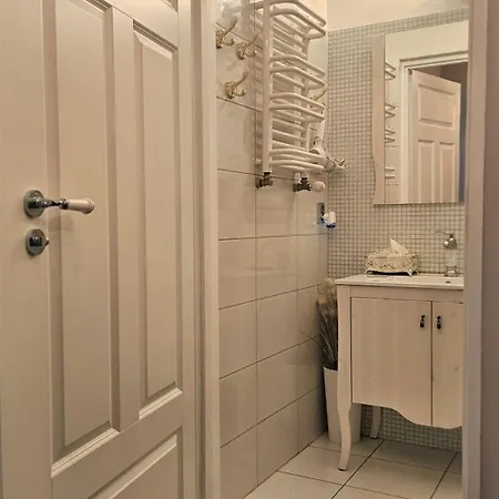 Апартаменти Jaworski Apart's - Premium 40m2 - Self Check In 24h -bezkontaktowo Sam Sie Meldujesz I Wymeldowujesz Przez 24h - Do Rynku 7min!-fv Вроцлав